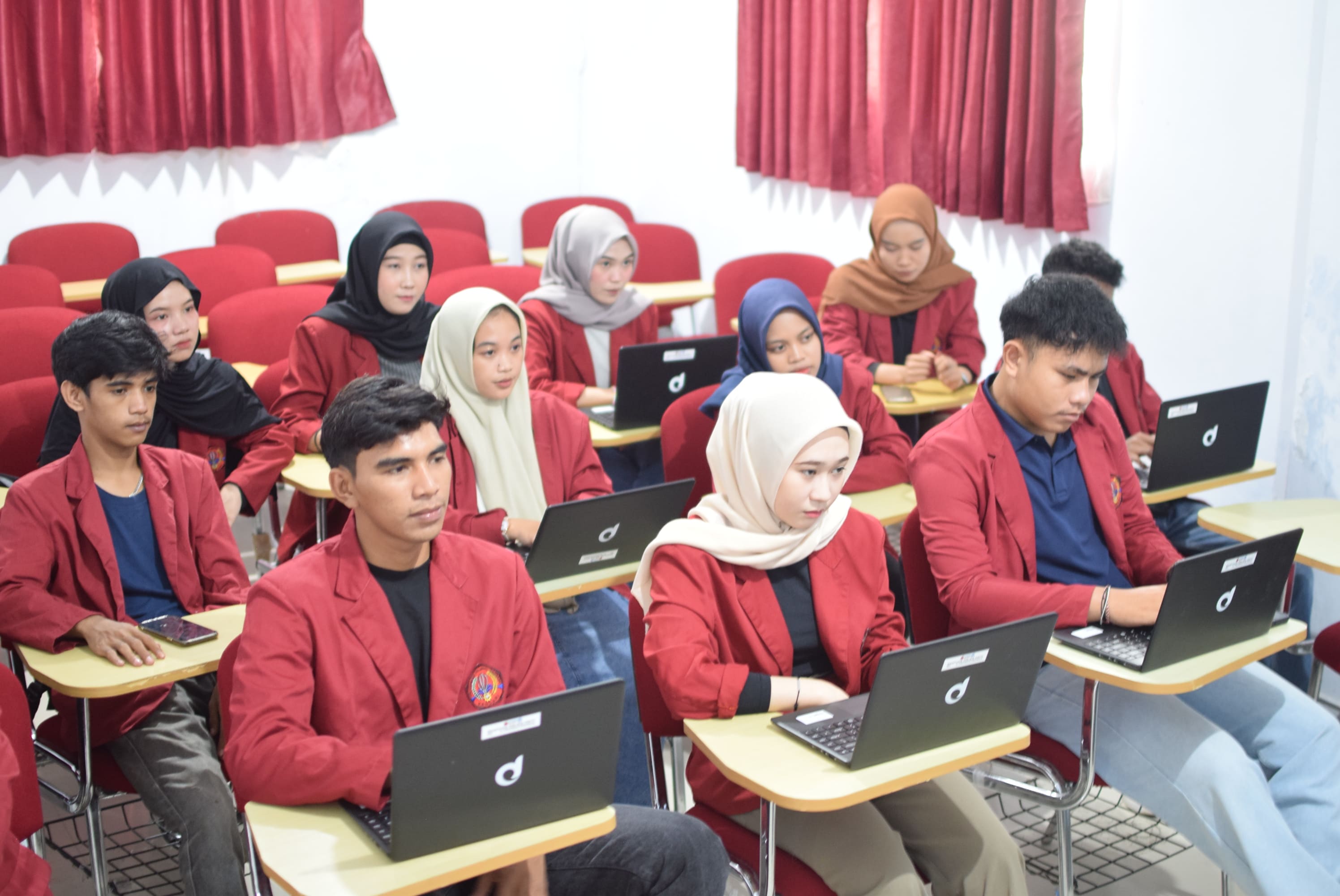 Foto 1 Fakultas Ekonomi & Bisnis