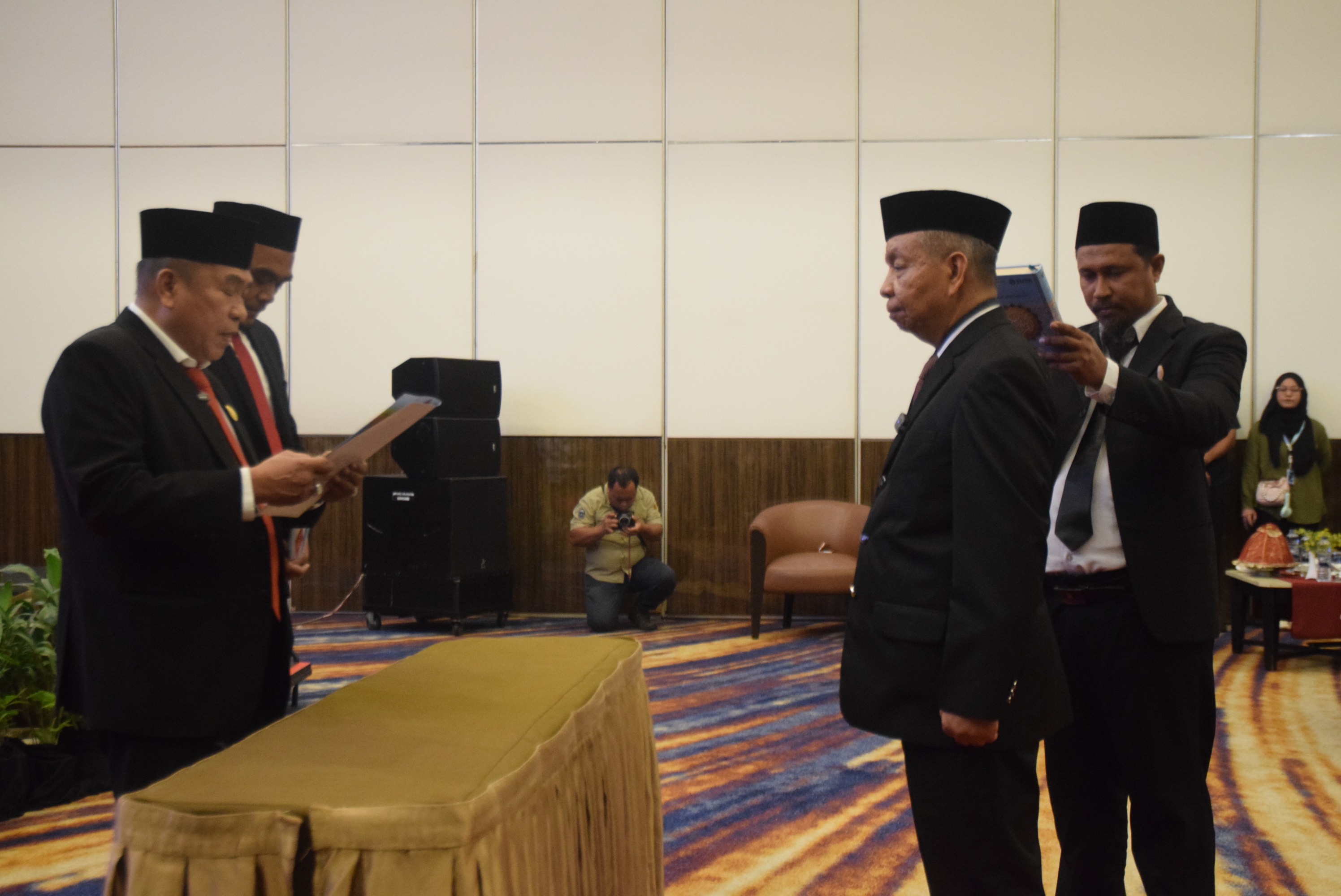 Prof Andi Bahrun Dilantik Kembali sebagai Rektor Universitas Sulawesi Tenggara Periode 2025–2029